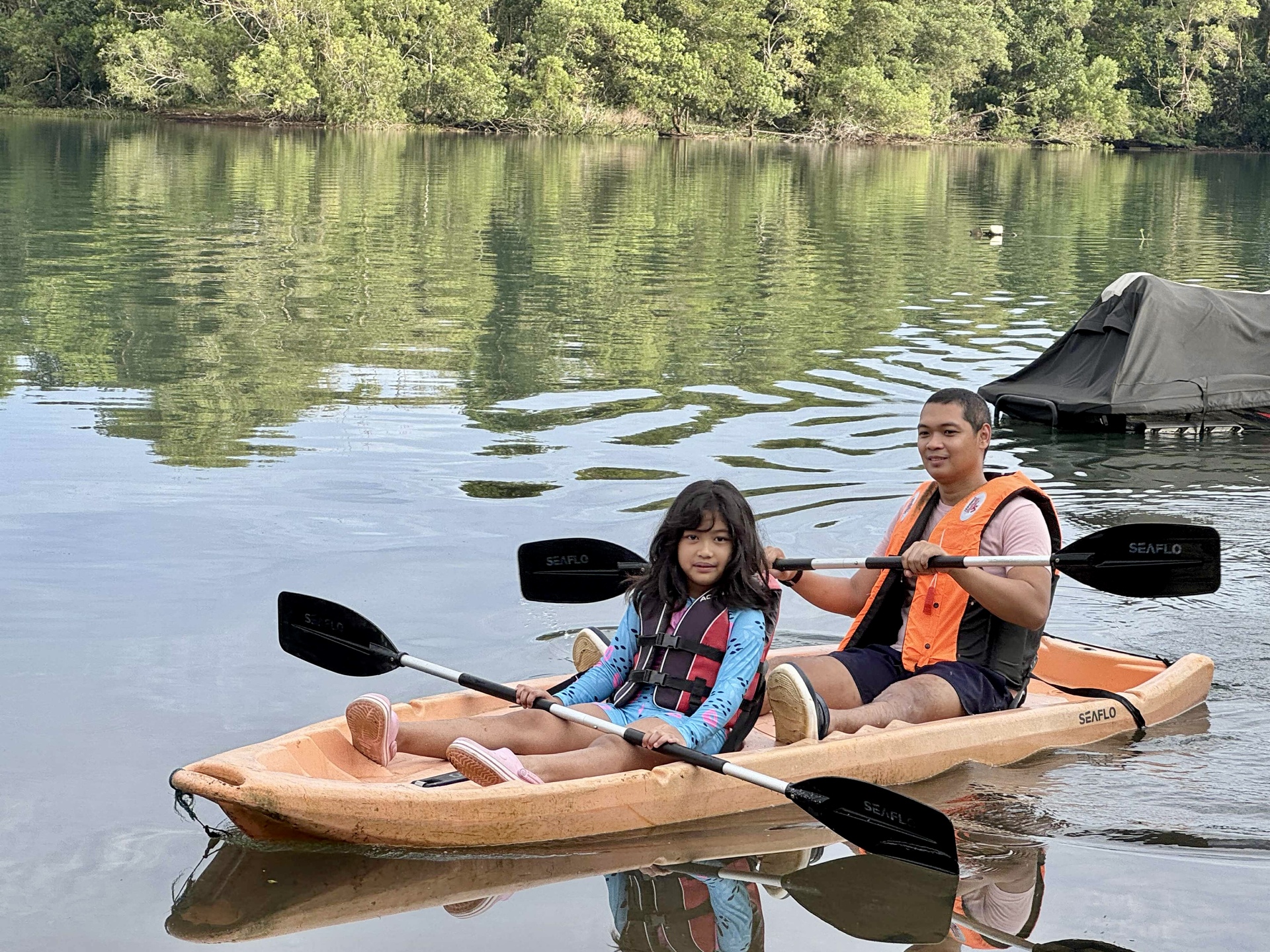 Lake Caliraya water activities