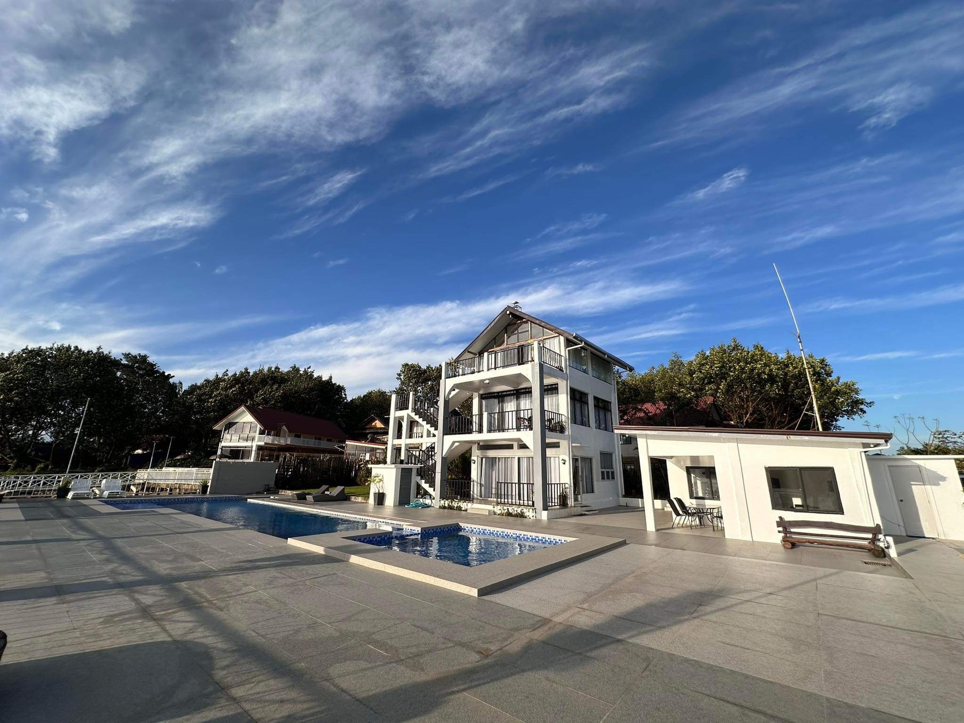 La Bonita exterior and pool under blue sky